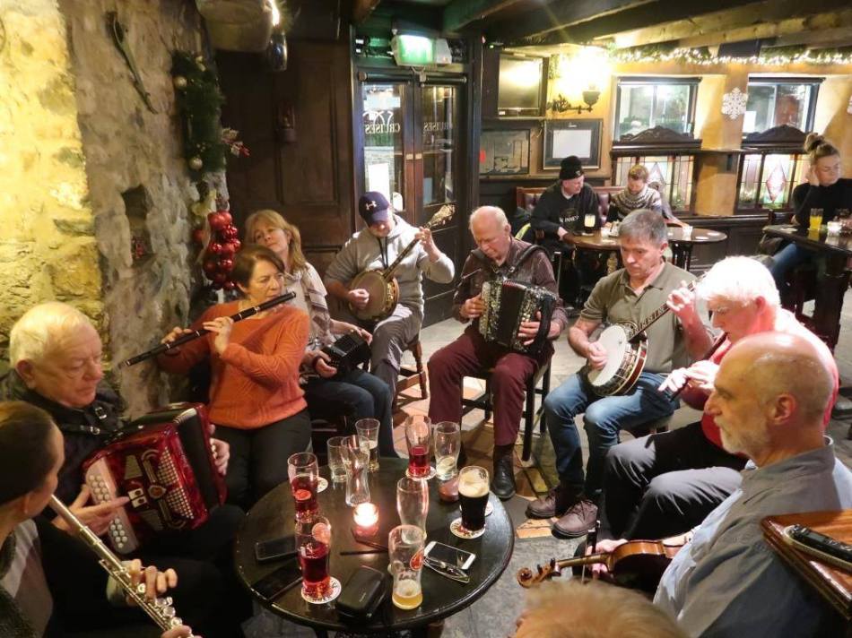 26240647_1662143260496002_7700525004342268605_o